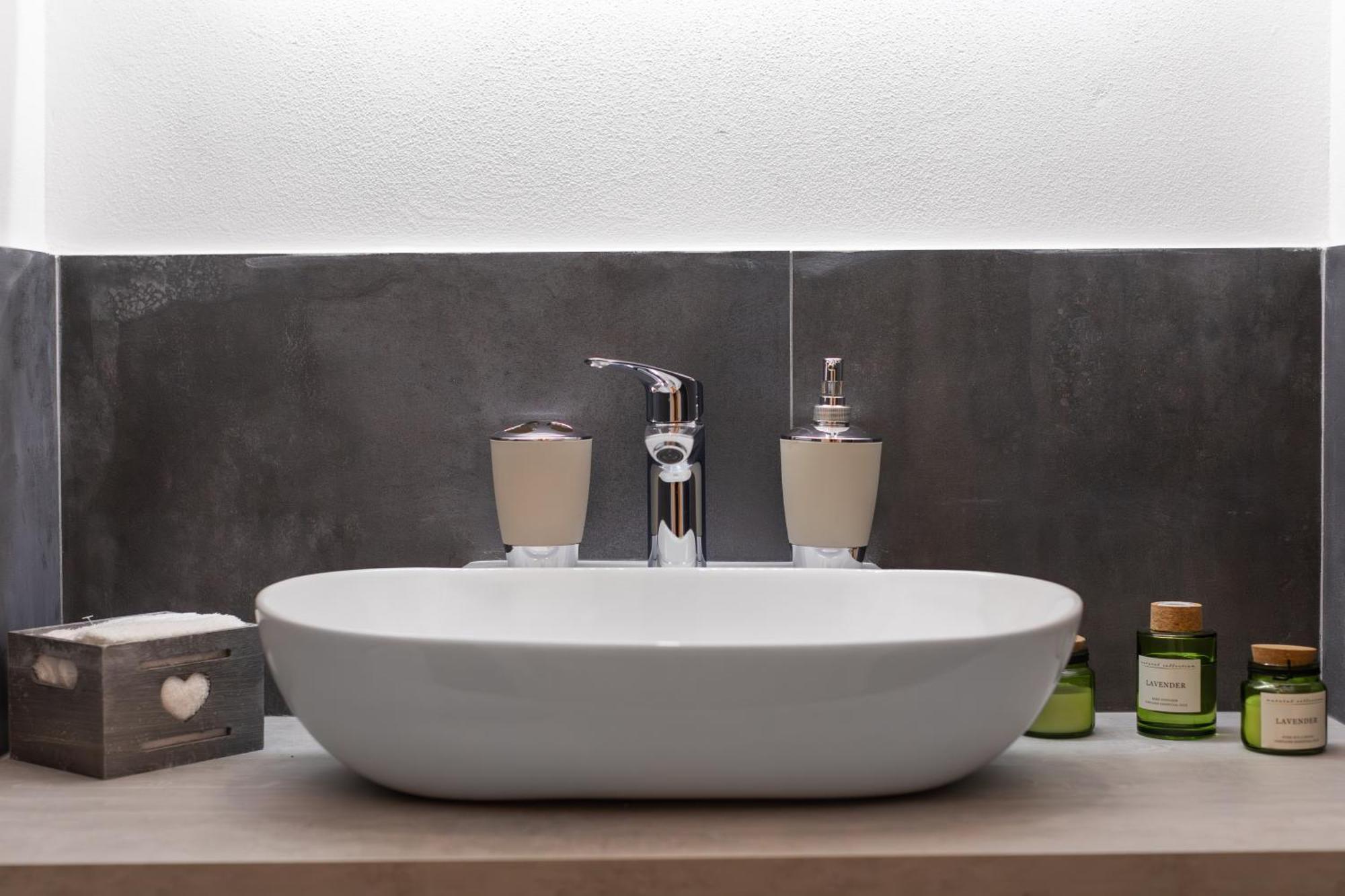 Appartement Fondazione Prada-navigli 15 Minutes To Duomo By Metro